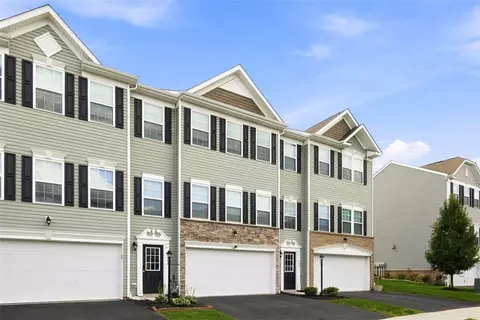 Exterior - 193 Lockheed Dr, Coraopolis, PA 15108 photo 4 of 4