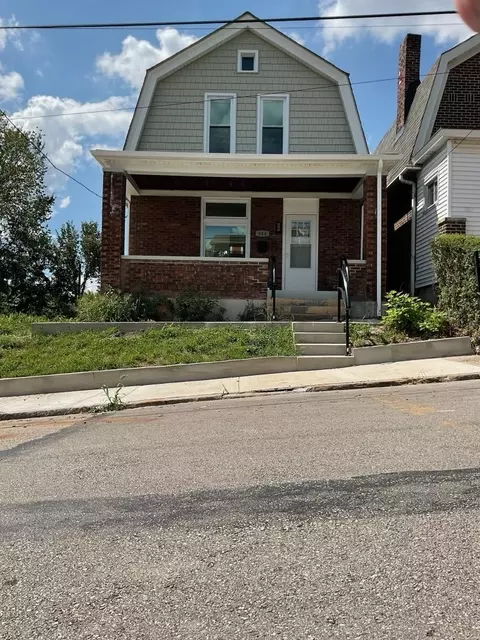 844 Gearing Ave, Pittsburgh, PA 15210