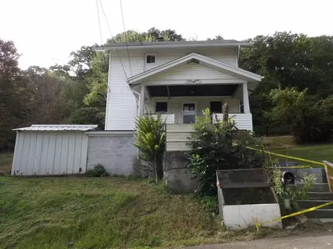 157 Martin Farm Rd, Dunbar, PA 15431