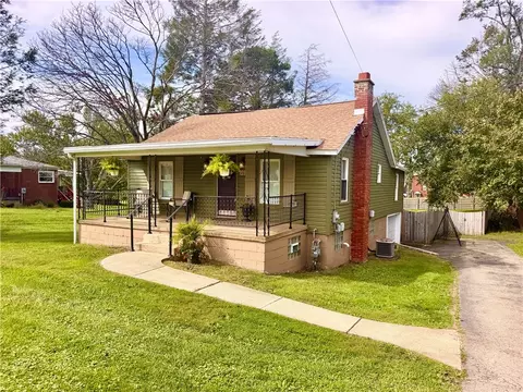 159 Hopwood Fairchance Rd, Hopwood, PA 15445