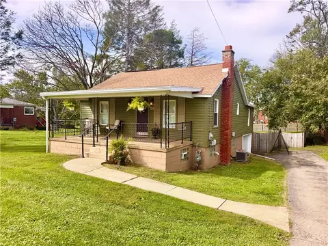 159 Hopwood Fairchance Rd, Hopwood, PA 15445