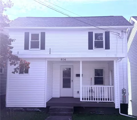 604 8th St, Irwin, PA 15642