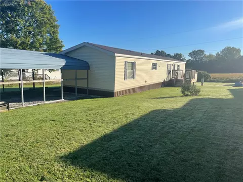 1 Grandview Dr #30, Hadley, PA 16130