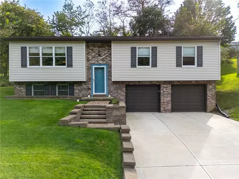 2014 Old Clairton Rd, Clairton, PA 15025