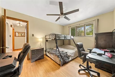 Bedroom - 343 Walker Rd, Apollo, PA 15613 photo 5 of 7