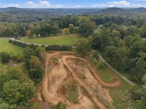 View/Area - 343 Walker Rd, Apollo, PA 15613 photo 5 of 8