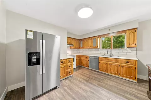Kitchen - 343 Walker Rd, Apollo, PA 15613 photo 1 of 3