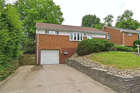 433 Ridgemont Dr, Pittsburgh, PA 15220