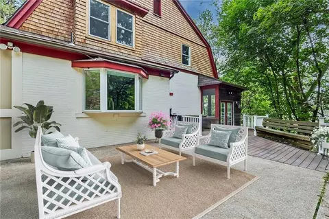 1487 Beaver Rd, Sewickley, PA 15143