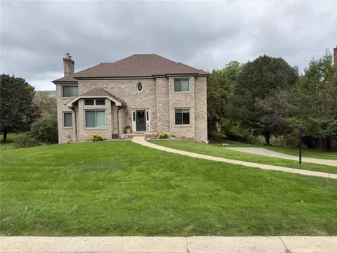 107 Fox Ridge Farms Dr, Pittsburgh, PA 15215