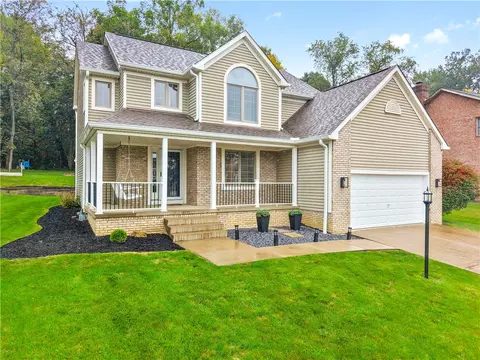 821 Ponderosa Dr, Imperial, PA 15126