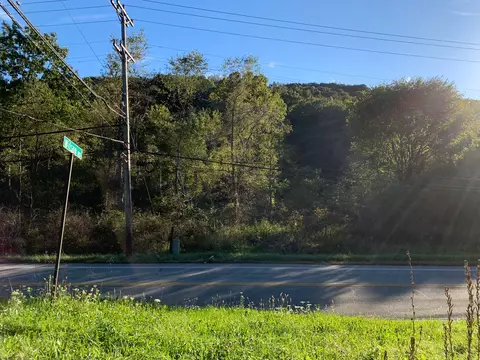 Route 30 W Us-30, Clinton, PA 15026