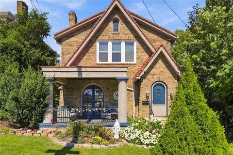 8 Chalfonte Ave, Pittsburgh, PA 15229