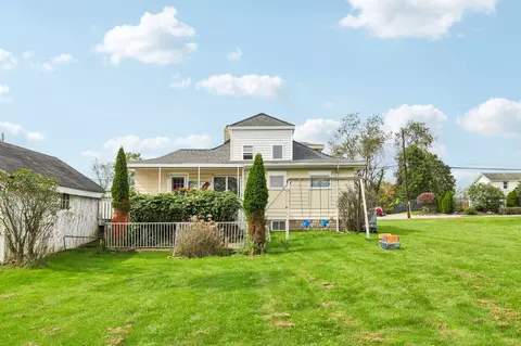 Exterior - 107 Hillview Rd, Clairton, PA 15025 photo 7 of 12