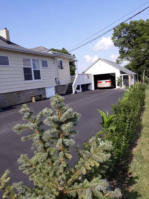 Exterior - 107 Hillview Rd, Clairton, PA 15025 photo 11 of 12