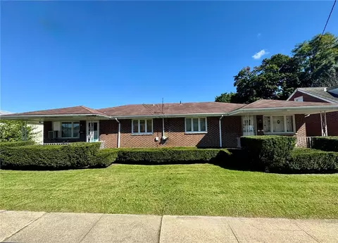 134-136 James St, Springdale, PA 15144