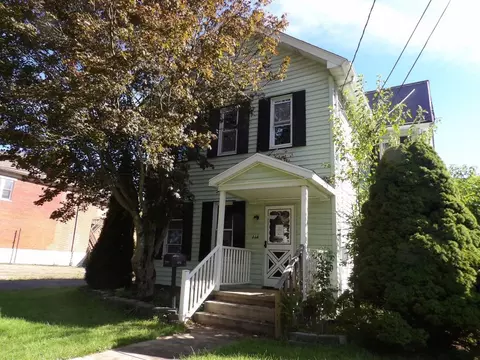 334 Liberty St, Franklin, PA 16323
