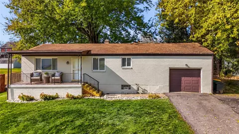 560 Ash St, Canonsburg, PA 15317