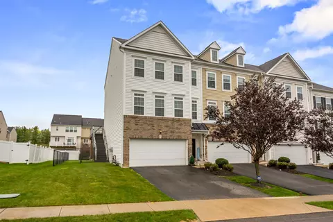 7 Roosevelt, Mckees Rocks, PA 15136