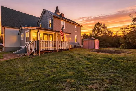 4150 Arnold Ave, New Kensington, PA 15068