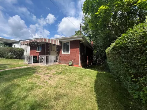 2939 Idaho St, Mckeesport, PA 15132