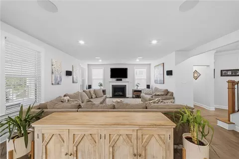 Other - 325 Crest Ln, Mars, PA 16046 photo 4 of 9