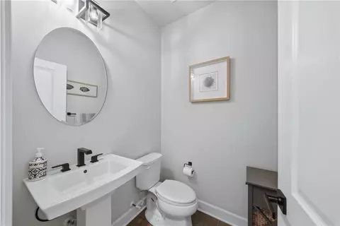 Bath - 325 Crest Ln, Mars, PA 16046 photo 1 of 7