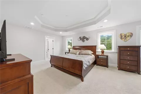 Bedroom - 325 Crest Ln, Mars, PA 16046 photo 2 of 6