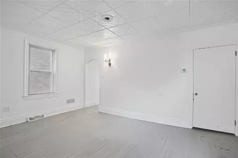 Living - 1813 Eberhardt St, Pittsburgh, PA 15212 photo 2 of 3