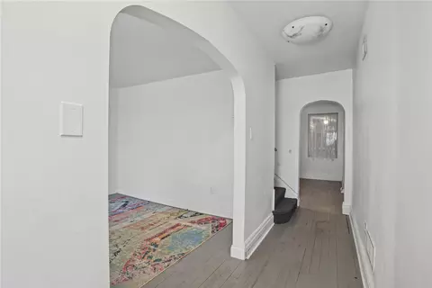 Entry Way - 1813 Eberhardt St, Pittsburgh, PA 15212 photo 2 of 9