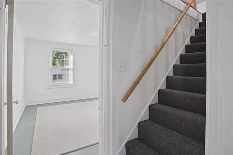 Entry Way - 1813 Eberhardt St, Pittsburgh, PA 15212 photo 6 of 9