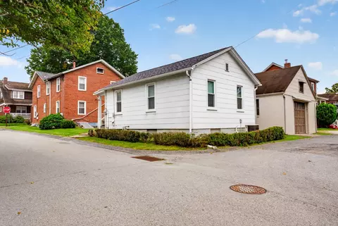 642 Dewey, Bridgeville, PA 15017