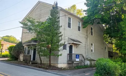 Exterior - 700 Bridge St, North Huntingdon, PA 15642 photo 3 of 6