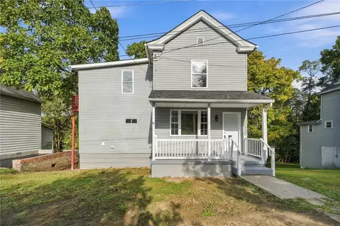 10 Euclid, Point Marion, PA 15474
