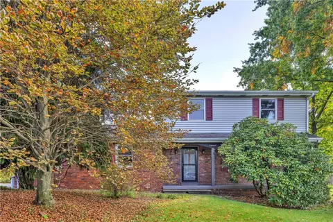 248 Rebecca Dr, Latrobe, PA 15650