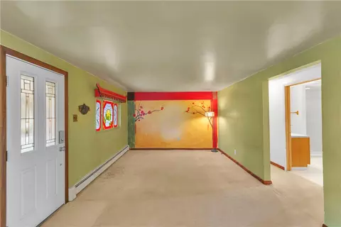 Living - 2207 Warren Ave, Irwin, PA 15642 photo 2 of 7