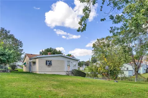 Exterior - 2207 Warren Ave, Irwin, PA 15642 photo 6 of 9