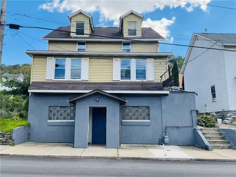158 N Water St, West Newton, PA 15089