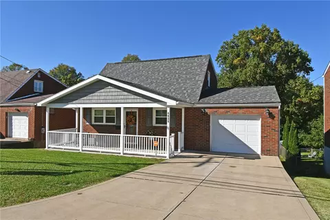 4026 Everlawn St, West Mifflin, PA 15122