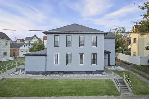 408 S Broadway St #408, Scottdale, PA 15683