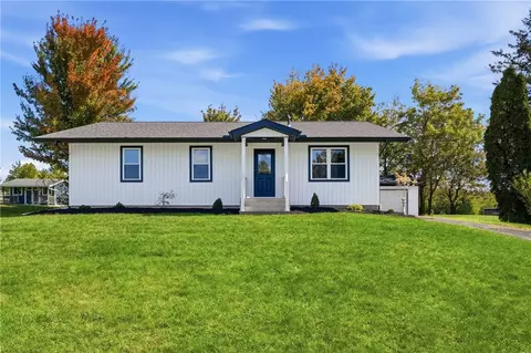 108 Oak St, Slippery Rock, PA 16057