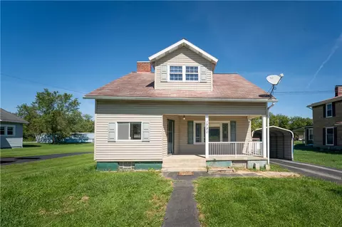 1790 S Eighty Eight Rd, Greensboro, PA 15338