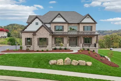 145 Wild Briar Dr, Venetia, PA 15367