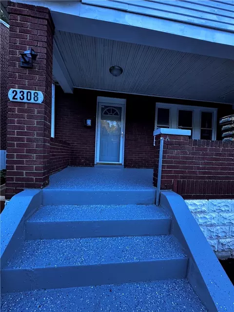 2308 Starkamp St, Pittsburgh, PA 15226