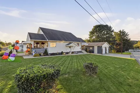 1115 Brown St, Belle Vernon, PA 15012