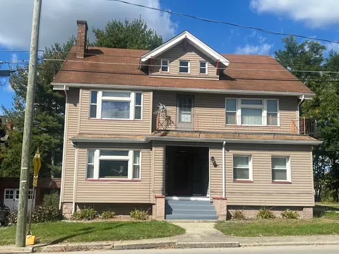 317 E New, New Castle, PA 16101