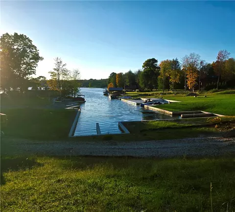 lot Apt 4 Pine Cove Peninsula Dr, Central City, PA 15926
