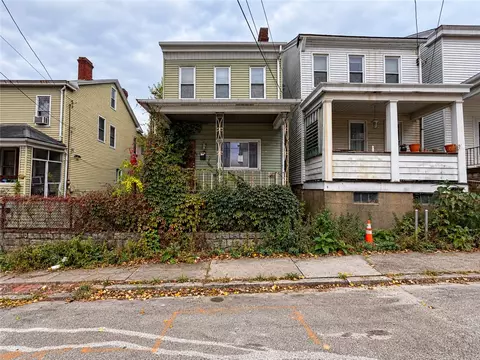 2304 Eccles St, Pittsburgh, PA 15210