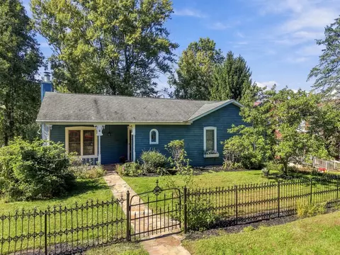 1027 5th, Oakmont, PA 15139