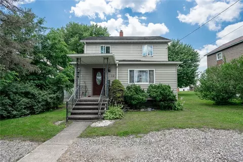 19 Cedar St, Coral, PA 15731